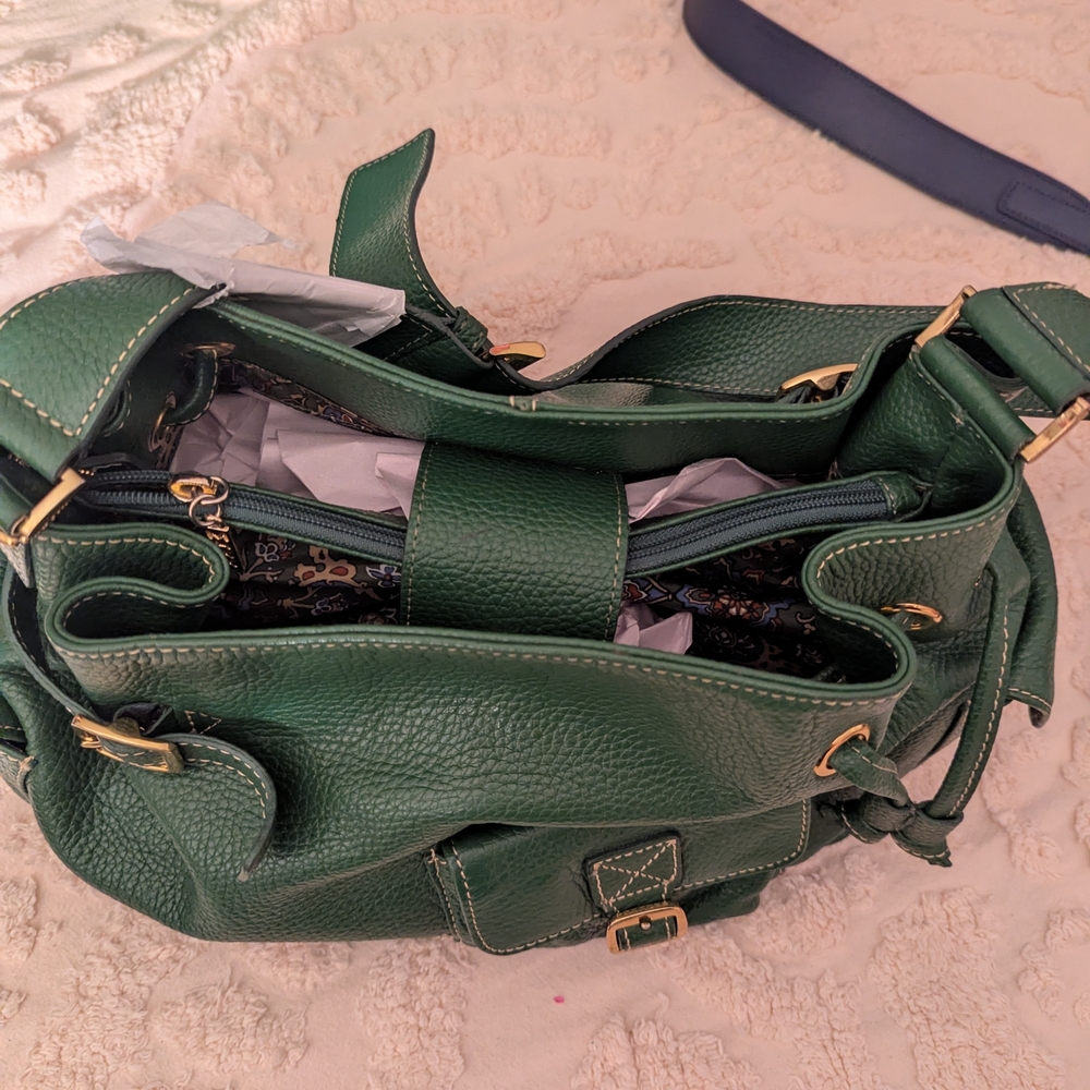 Maxx New York Green Pebbled Leather Shoulder Bag - Picture 2 of 10